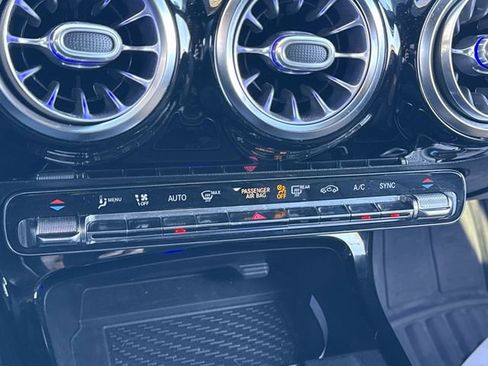 Used 2020 Mercedes-Benz A 220 4MATIC image 23