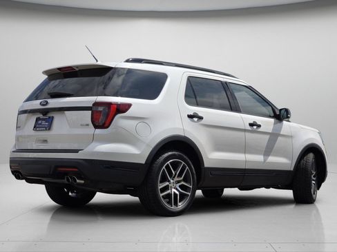 Certified 2018 Ford Explorer Sport w/ Ford Safe & Smart Package AWD/4WD image 23