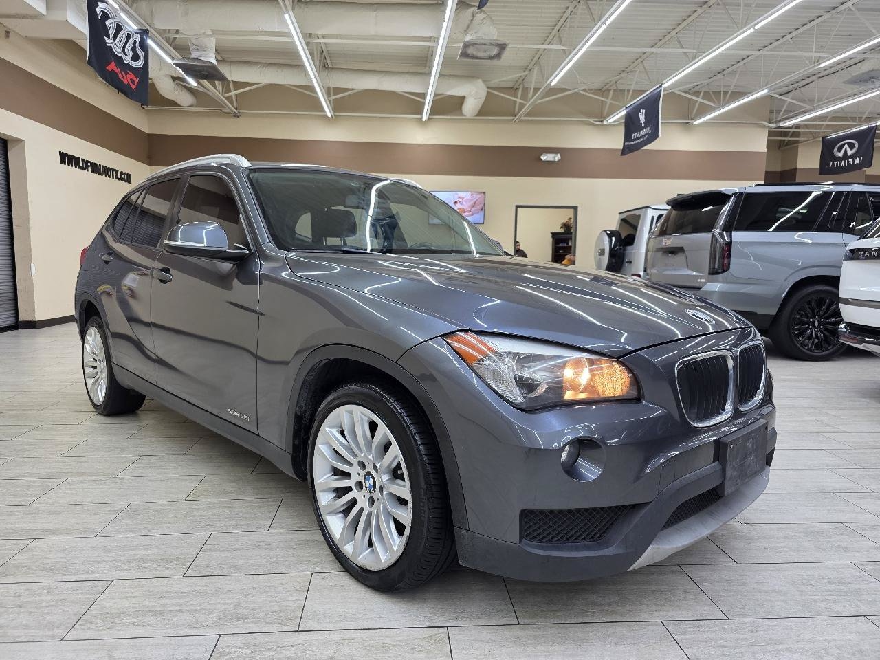 Used 2014 BMW X1 sDrive28i RWD image 4