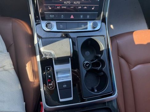 Used 2021 Audi Q7 2.0T Premium Plus w/ Premium Plus Package image 24