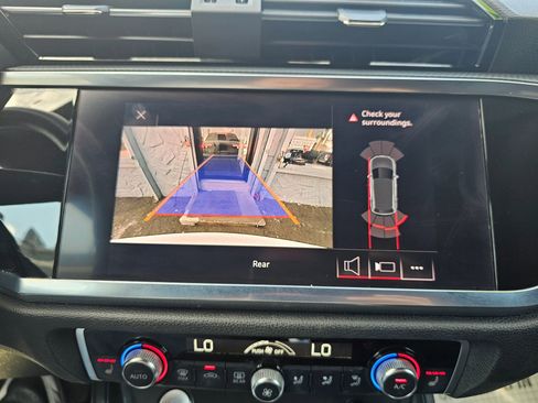 Used 2020 Audi Q3 2.0T Premium w/ Convenience Package image 30