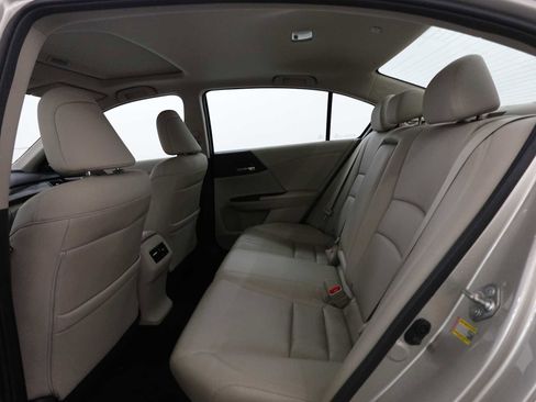 Used 2016 Honda Accord EX-L image 26