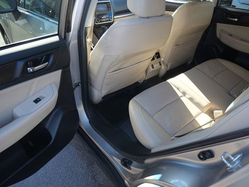 Used 2019 Subaru Outback 2.5i Limited image 21