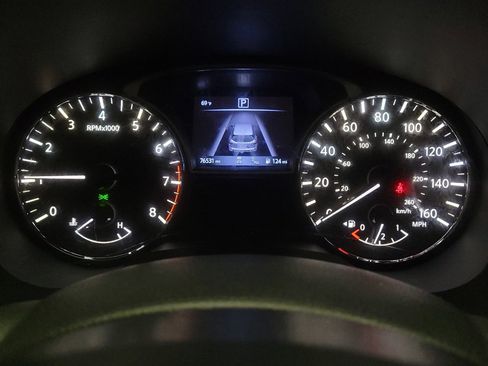 Used 2019 Nissan Pathfinder SL w/ Cargo Package FWD image 23