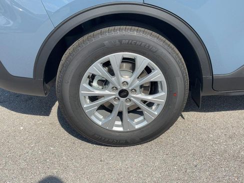 New 2026 Ford Escape Active w/ Cold Weather Package FWD image 4