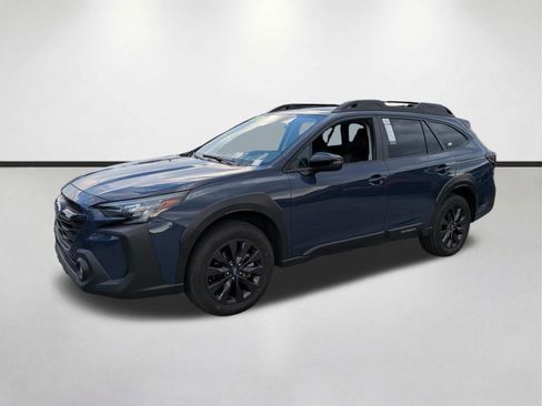 Used 2025 Subaru Outback Onyx Edition AWD/4WD image 8