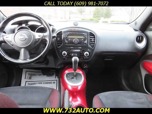 Used 2011 Nissan Juke SV image 17