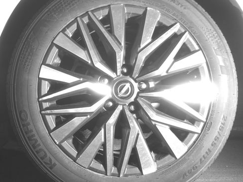 Used 2025 Nissan Altima 2.5 SV image 14