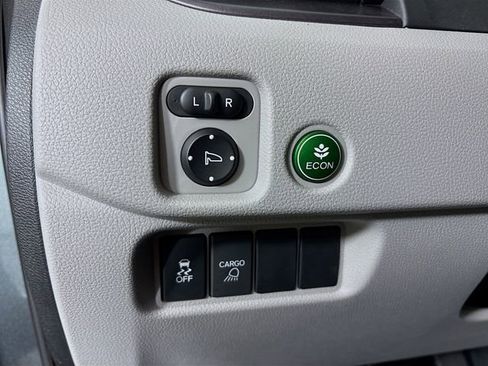 Used 2019 Honda Ridgeline RTL image 11