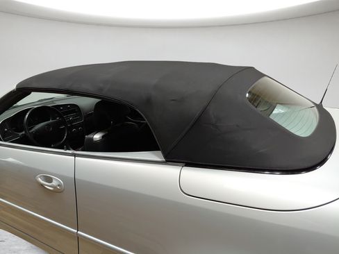Used 2010 Saab 9-3 2.0T FWD image 35