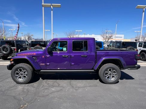 New 2026 Jeep Gladiator Mojave AWD/4WD image 3