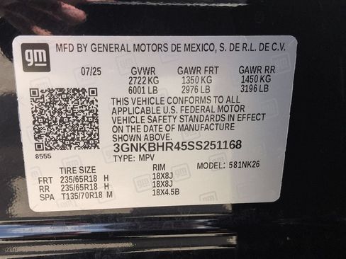Used 2025 Chevrolet Blazer LT AWD/4WD image 35