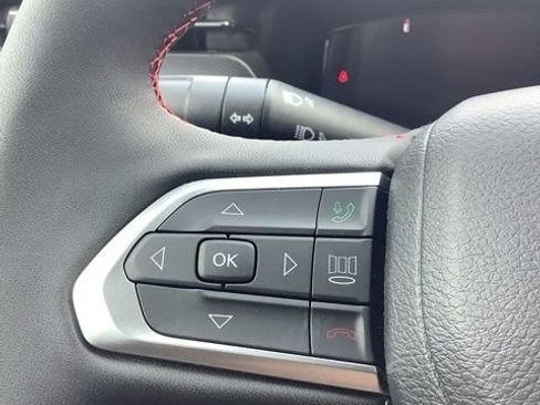 Certified 2025 Jeep Compass Trailhawk w/ Trailhawk Elite Group AWD/4WD image 30