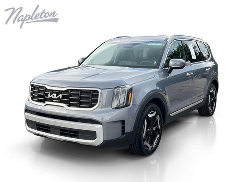 Used 2025 Kia Telluride S FWD image 1