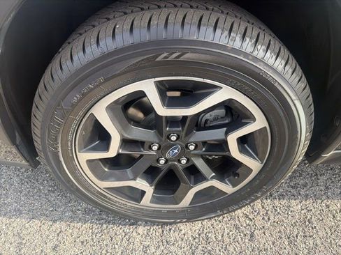 Used 2017 Subaru Crosstrek 2.0i Premium image 23