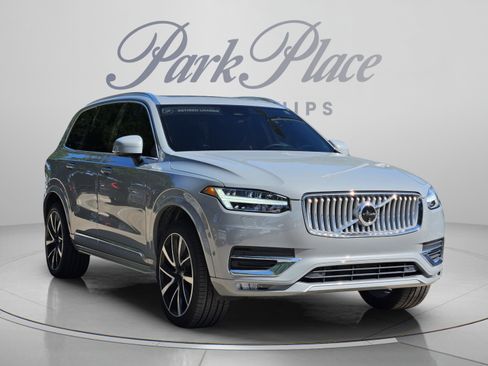 Used 2025 Volvo XC90 B6 Plus w/ Protection Package Premier AWD/4WD image 6