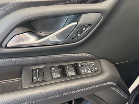 Used 2024 GMC Yukon XL Denali w/ Advanced Technology Package AWD/4WD image 20