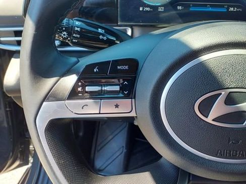 Certified 2024 Hyundai Elantra SEL w/ Convenience Package FWD image 27