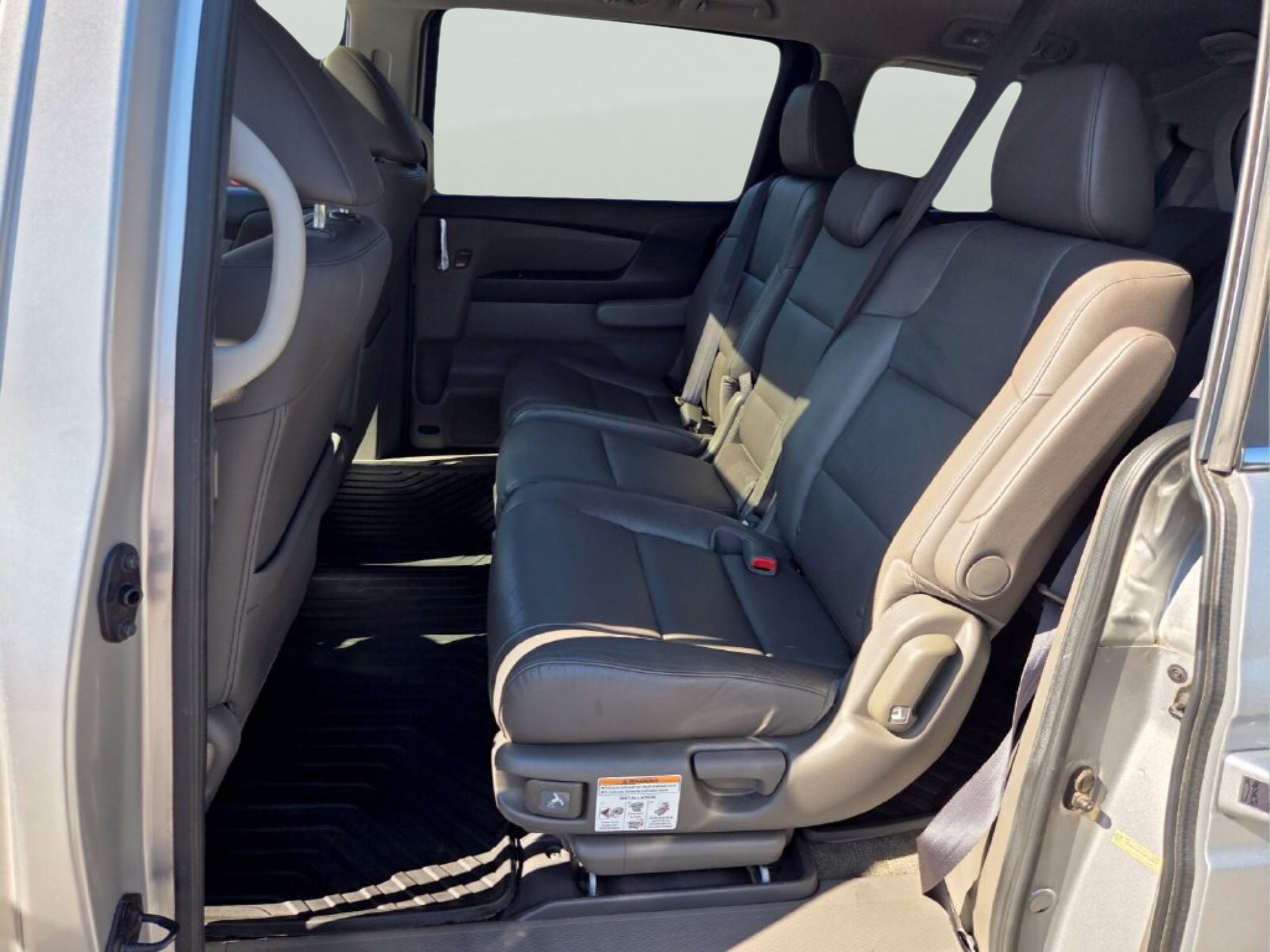 Used 2015 Honda Odyssey EX-L image 11