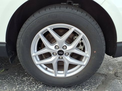 Used 2023 Ford Edge SEL w/ Convenience Package AWD/4WD image 9