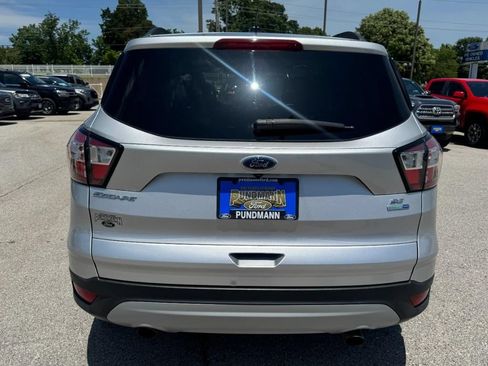 Used 2018 Ford Escape SE AWD/4WD image 4