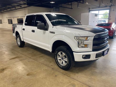 Used 2016 Ford F150 XLT image 3