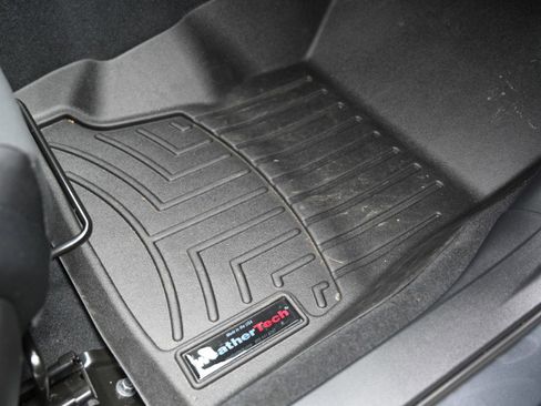 Used 2025 Subaru WRX Premium AWD/4WD image 16