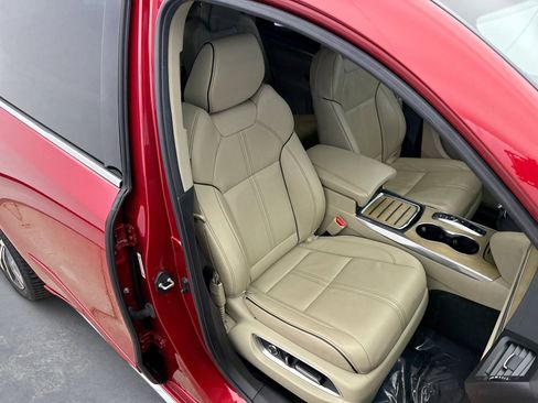 Used 2020 Acura MDX SH-AWD w/ Advance Package image 16