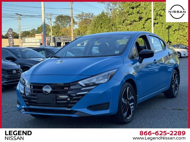 Used 2025 Nissan Versa SR w/ Trunk Package FWD image 4