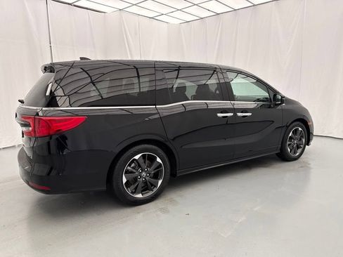 Used 2023 Honda Odyssey Elite image 14