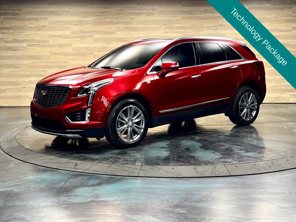 Used 2024 Cadillac XT5 Premium Luxury w/ Technology Package AWD/4WD image 5