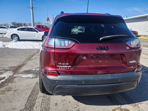 Used 2020 Jeep Cherokee Latitude Plus image 4
