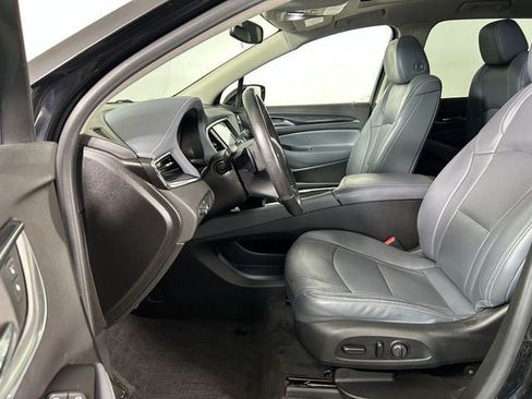 Used 2020 Buick Enclave Essence w/ Sound and Sites Package FWD image 12