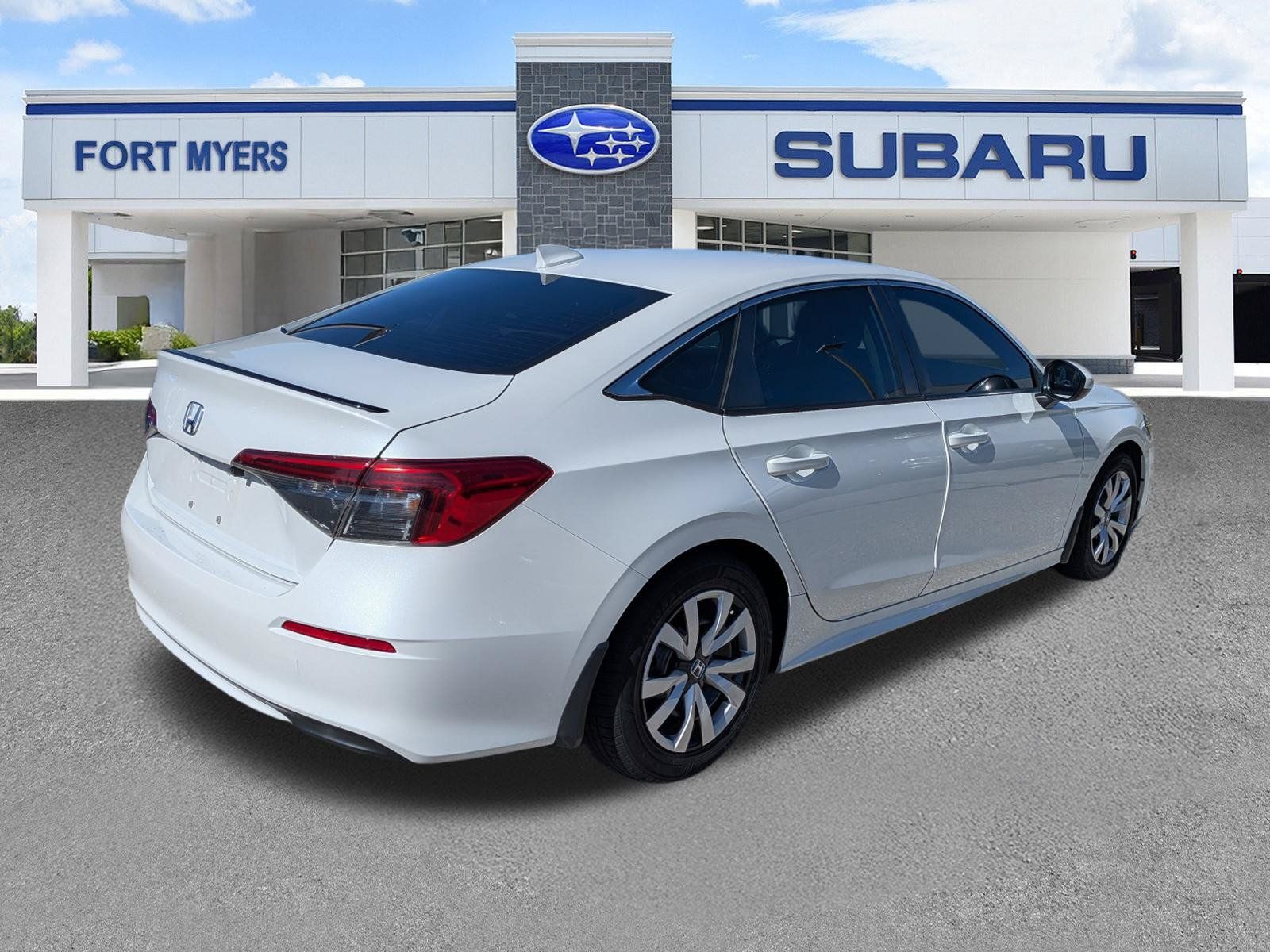 Used 2022 Honda Civic LX image 4