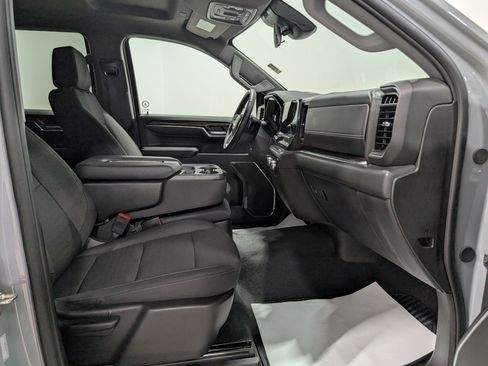 Used 2024 GMC Sierra 1500 SLE w/ Preferred Package image 20