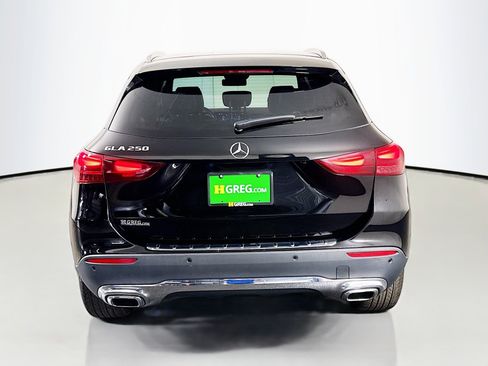 Used 2025 Mercedes-Benz GLA 250 image 8