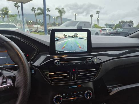 Used 2024 Ford Escape ST-Line image 26