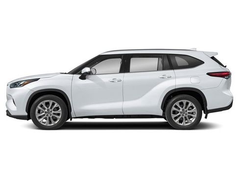 New 2025 Toyota Highlander Limited image 3