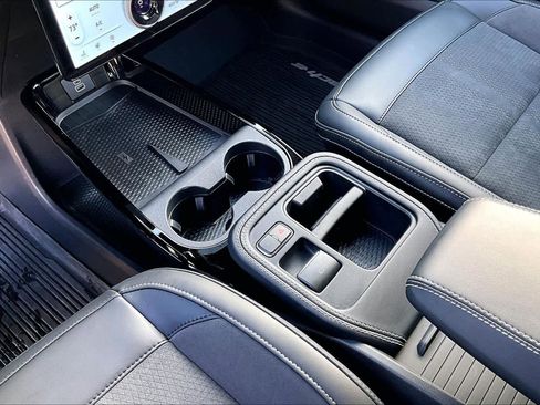 Used 2025 Ford Mustang Mach-E GT image 16