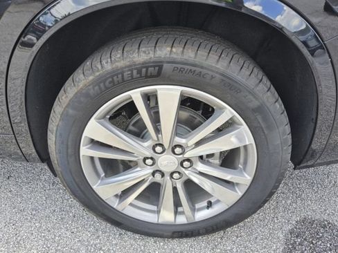 Used 2025 Cadillac XT6 Premium Luxury w/ Platinum Package AWD/4WD image 5