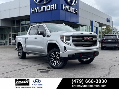 Used 2022 GMC Sierra 1500 AT4 w/ AT4 Premium Package image 1