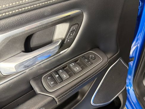 Used 2022 RAM 1500 Laramie w/ Sport Appearance Package AWD/4WD image 18