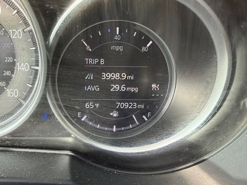 Used 2020 MAZDA CX-5 Touring image 11