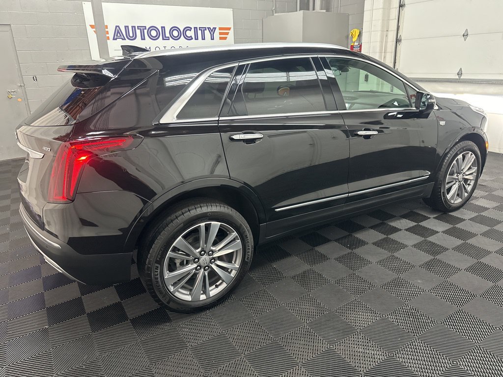 Used 2024 Cadillac XT5 Premium Luxury AWD/4WD image 11