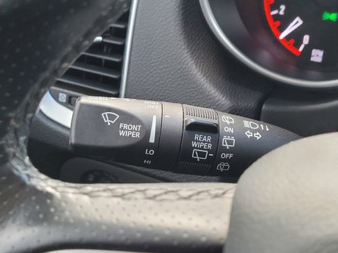 Used 2020 Dodge Durango SXT image 29