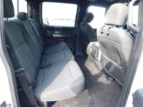 Used 2018 Ford F150 XLT w/ Equipment Group 302A Luxury image 5