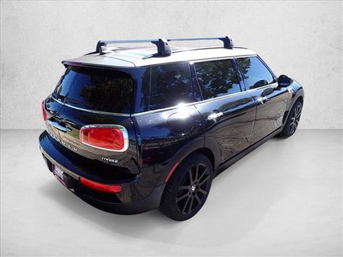 Used 2017 MINI Cooper Clubman ALL4 AWD/4WD image 4