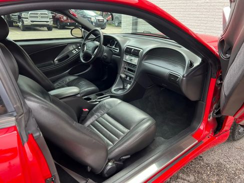 Used 2004 Ford Mustang GT image 33