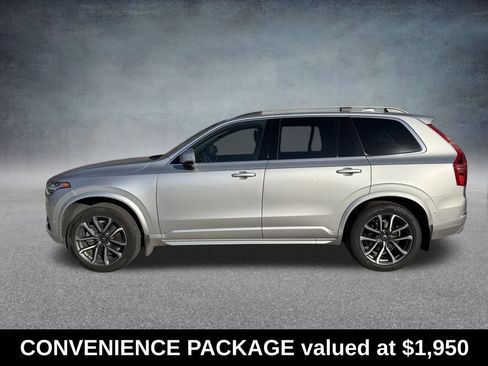 Used 2018 Volvo XC90 T6 Momentum w/ Convenience Package image 2