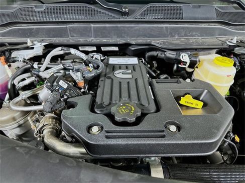 New 2026 RAM 3500 Tradesman w/ Chrome Appearance Group image 19